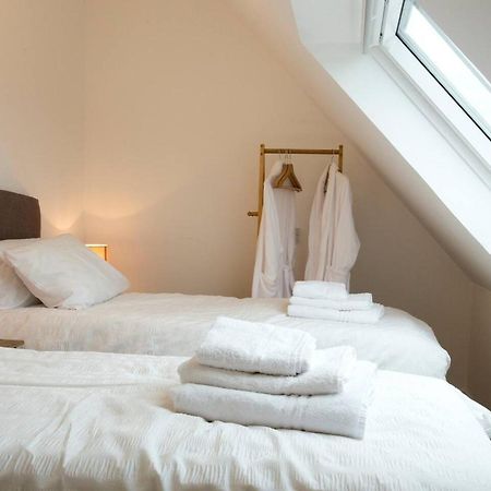 Remarkable 2-Bed Apartment In Culross Экстерьер фото