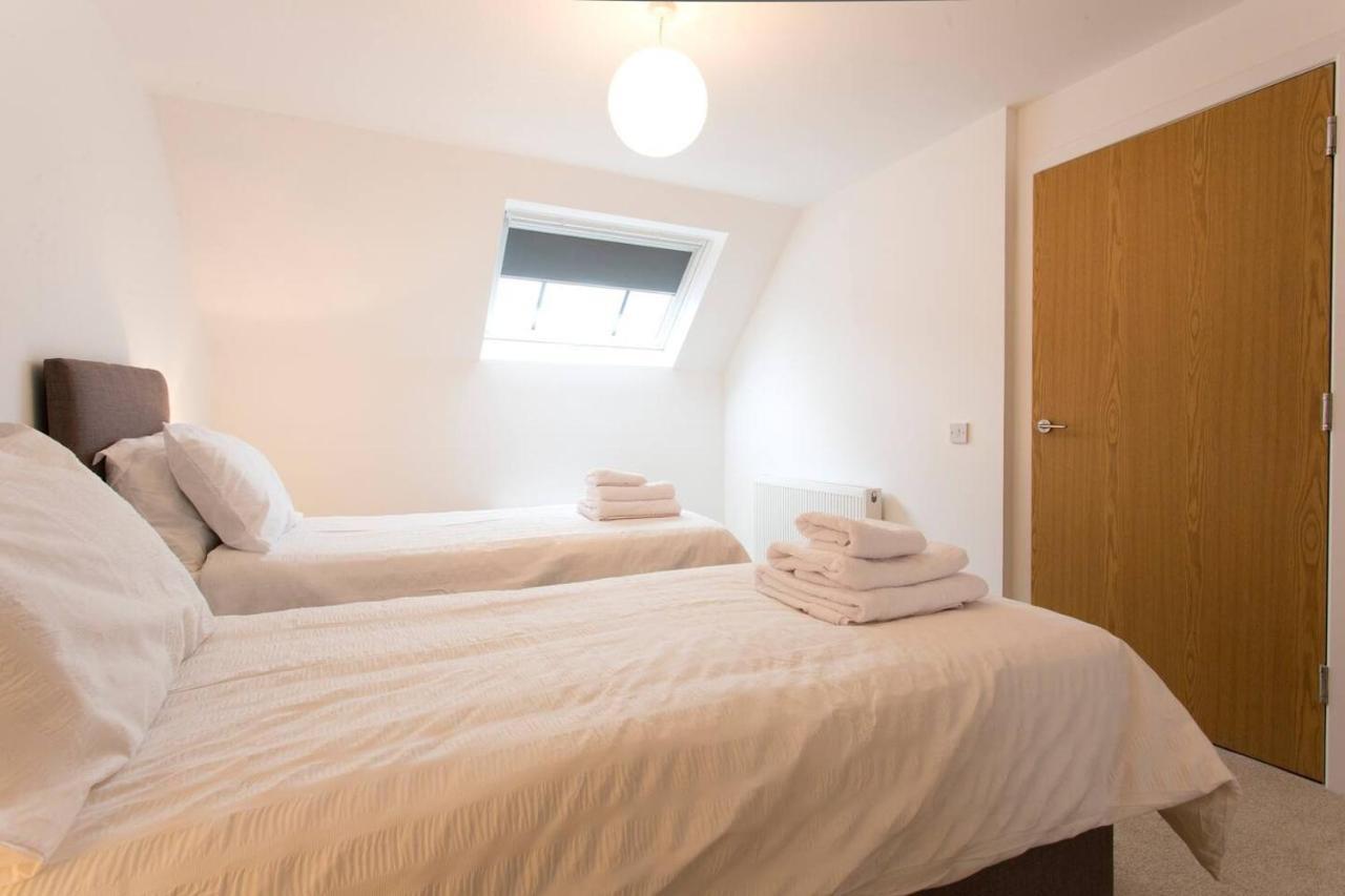 Remarkable 2-Bed Apartment In Culross Экстерьер фото