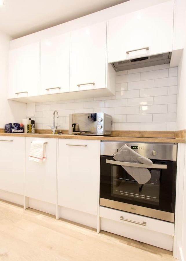 Remarkable 2-Bed Apartment In Culross Экстерьер фото